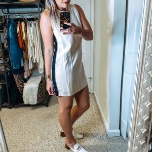 Forever 21 🔆 Shift Dress with Side Racer Stripes